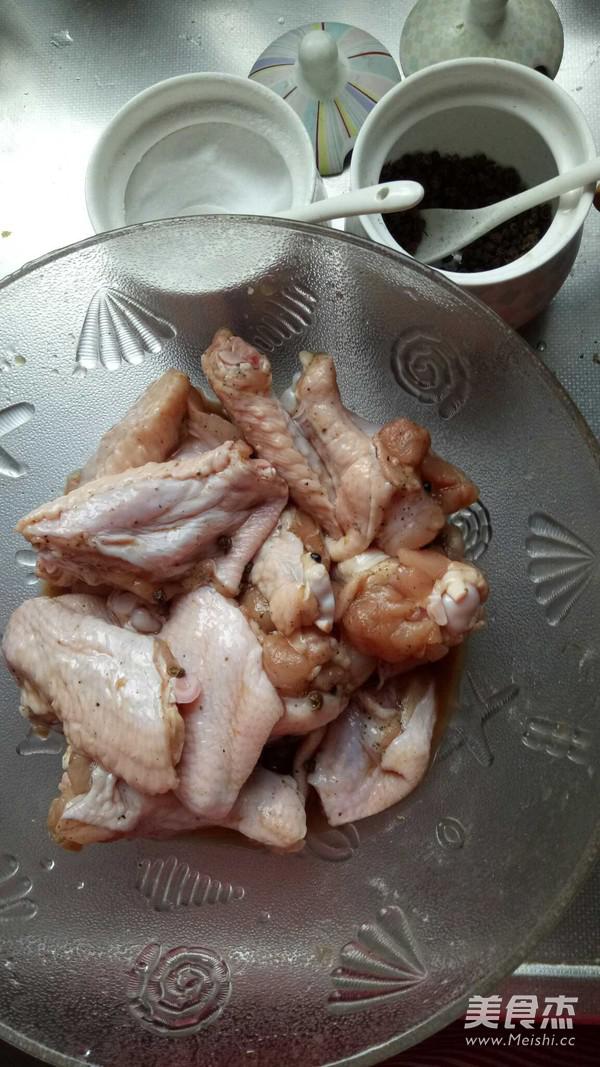 美味的雞翅根的做法-黑椒味煎菜譜-易網健康養生網 美味的雞翅根的做法-黑椒味煎菜譜