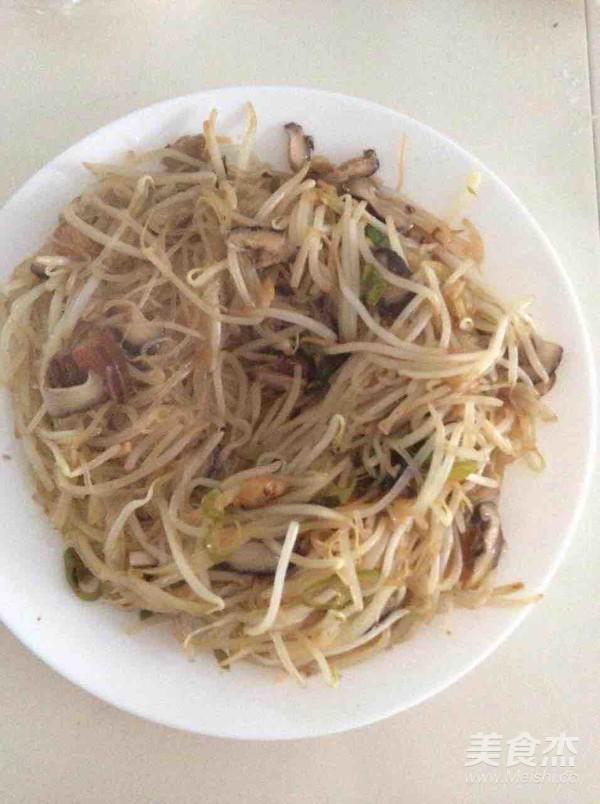 綠豆芽炒粉絲的做法-家常味炒菜譜-易網(wǎng)健康養(yǎng)生網(wǎng) 綠豆芽炒粉絲的做法-家常味炒菜譜