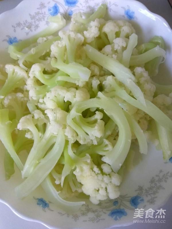 肉炒有機菜花的做法-家常味炒菜譜-易網健康養生網 肉炒有機菜花的做法-家常味炒菜譜