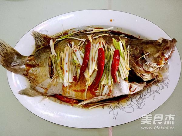 清蒸桂魚的做法-咸鮮味蒸菜譜