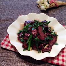 韭菜豬血的做法-家常味炒菜譜