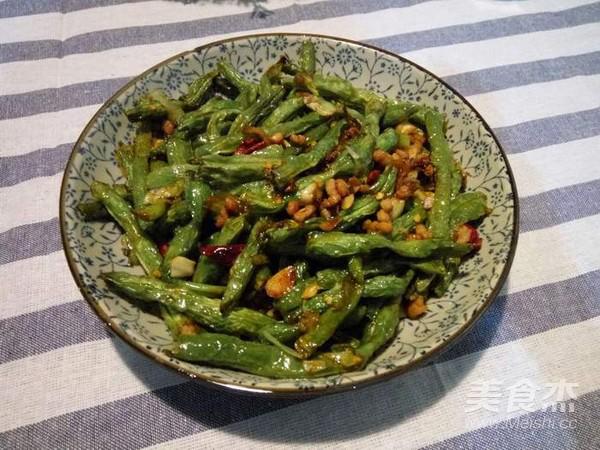 干煸四季豆的做法-家常味干煸菜譜