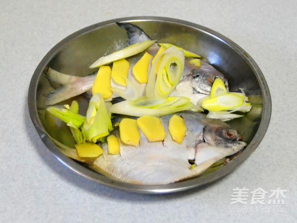 健康美味的清蒸鯧魚的做法-咸鮮味蒸菜譜