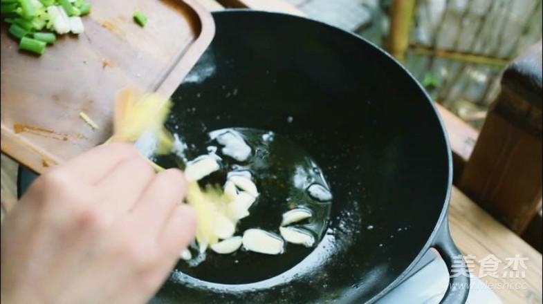 筍干炒回鍋肉的做法-家常味炒菜譜-易網健康養生網 筍干炒回鍋肉的做法-家常味炒菜譜