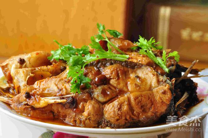 醬燜鰱魚的做法-咸鮮味燉菜譜