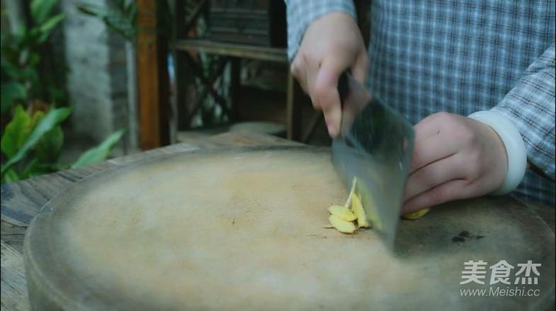 筍干炒回鍋肉的做法-家常味炒菜譜-易網健康養生網 筍干炒回鍋肉的做法-家常味炒菜譜