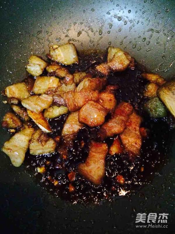 不油膩超下飯~梅干菜扣肉的做法-醬香味蒸菜譜-易網健康養生網 不油膩超下飯~梅干菜扣肉的做法-醬香味蒸菜譜