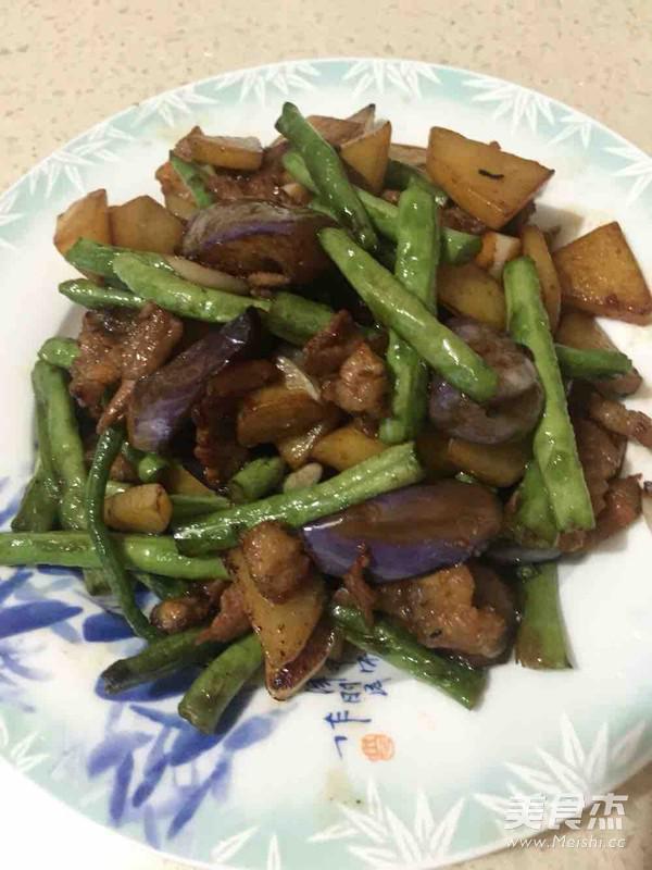 地三鮮的做法-蒜香味炒菜譜