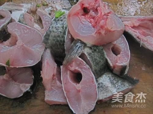 用潮白黑魚做韓國辣魚湯的做法-香辣味煮菜譜