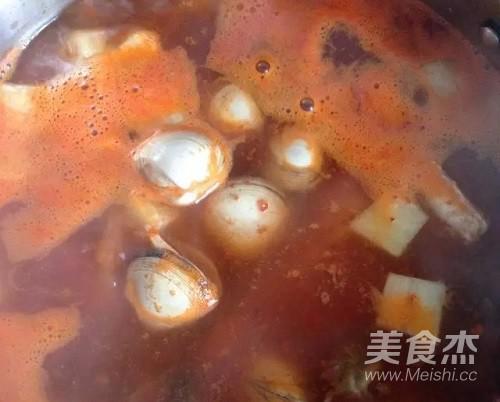 用潮白黑魚做韓國辣魚湯的做法-香辣味煮菜譜