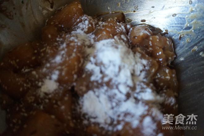 谷雨孜然香辣牙簽肉的做法-香辣味炸菜譜