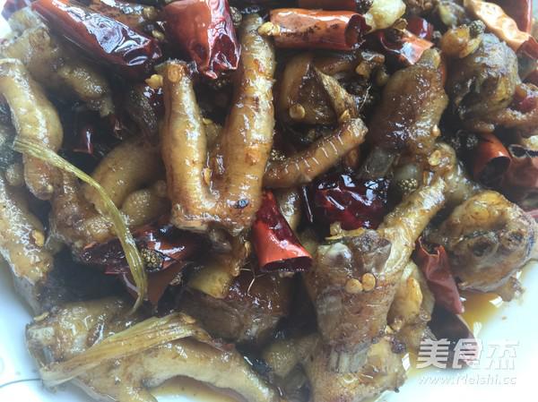 辣子雞爪的做法-香辣味炒菜譜