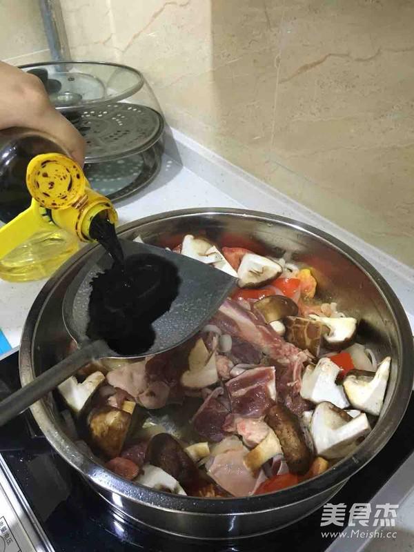 美味的羊肉手抓飯的做法-咸鮮味燜菜譜