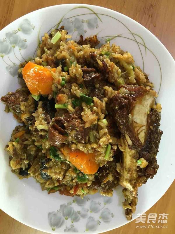 美味的羊肉手抓飯的做法-咸鮮味燜菜譜