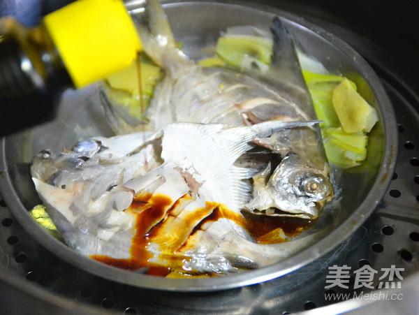 健康美味的清蒸鯧魚的做法-咸鮮味蒸菜譜