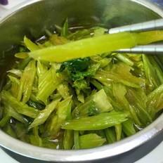 醬燜鰱魚(yú)的做法-咸鮮味燉菜譜