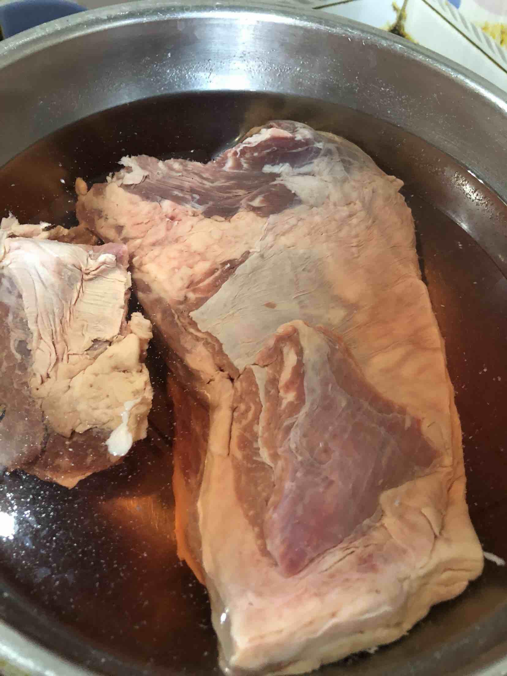 西紅柿燉牛腩的做法-家常味燉菜譜-易網<a href=http://m.henggaotouzi.com/ target=_blank class=infotextkey>健康養生</a>網 西紅柿燉牛腩的做法-家常味燉菜譜