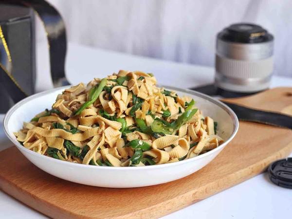 韭菜千張炒肉絲的做法-家常味炒菜譜