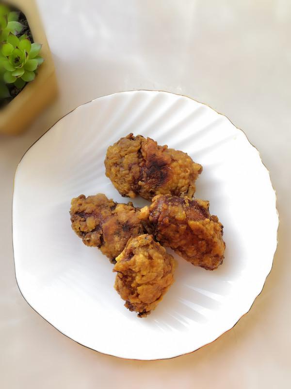 炸雞翅的做法-家常味炸菜譜-易網健康養生網 炸雞翅的做法-家常味炸菜譜