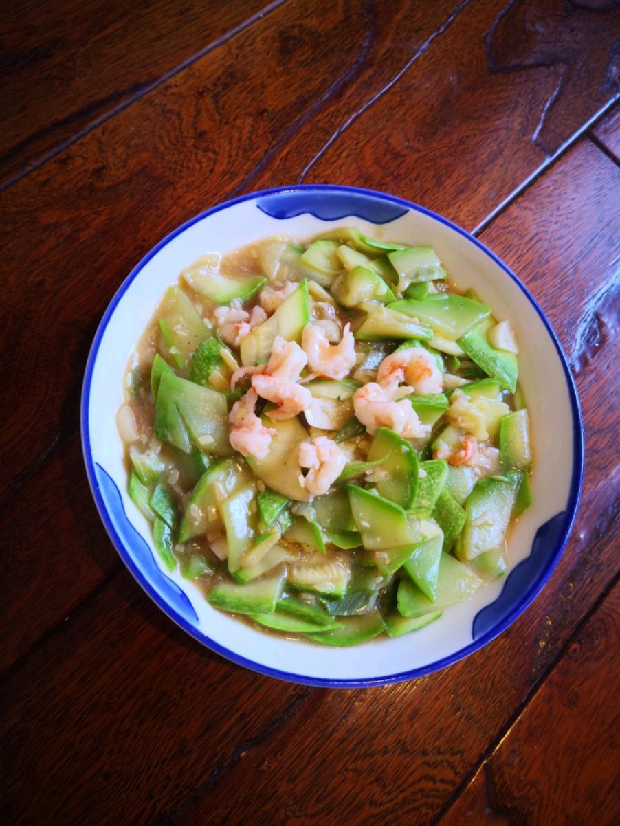 鮮蝦炒西葫蘆的做法-家常味炒菜譜