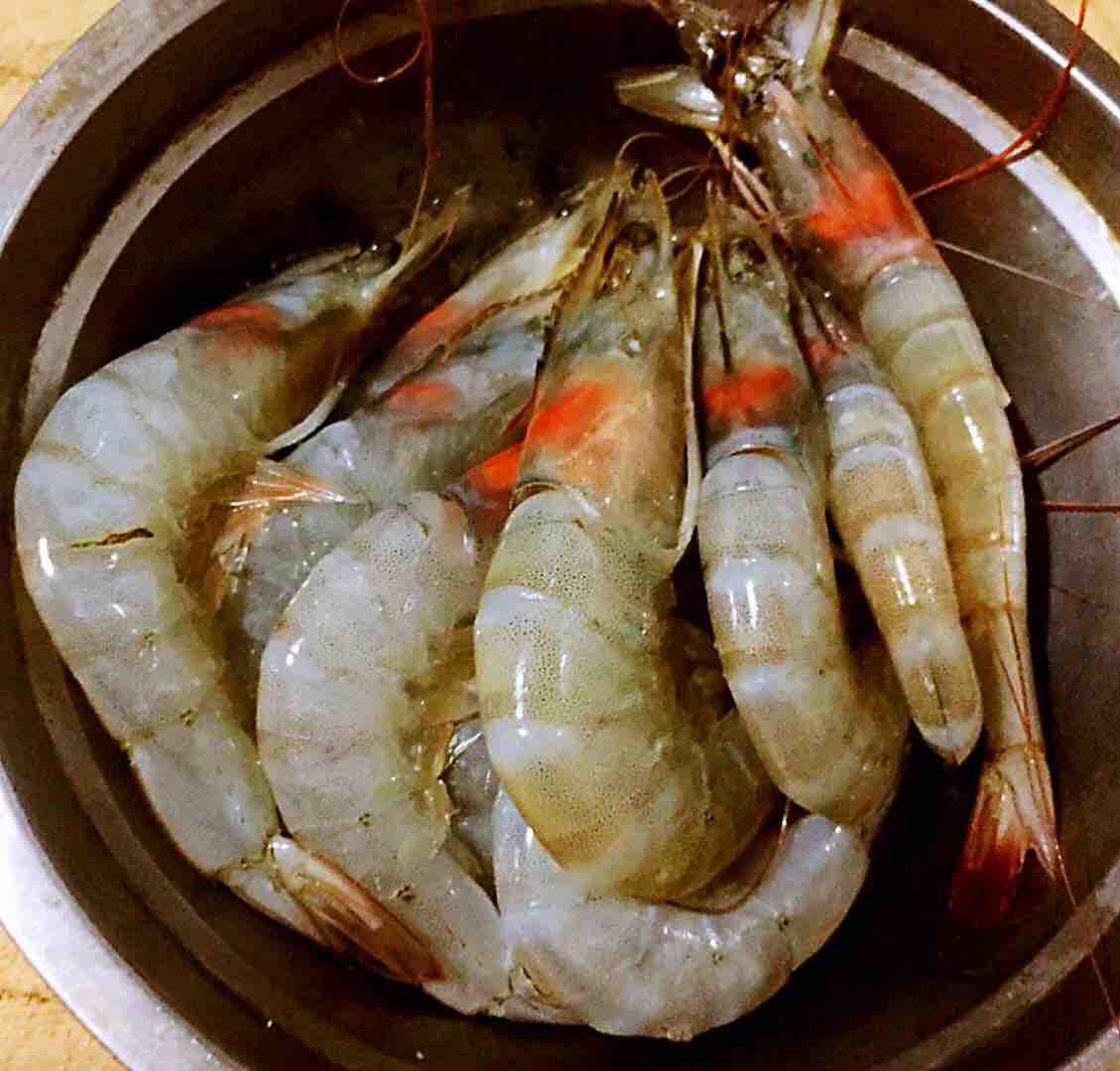 蒜蓉海蝦蒸金針菇的做法-家常味蒸菜譜-易網<a href=http://m.henggaotouzi.com/ target=_blank class=infotextkey>健康養生</a>網 蒜蓉海蝦蒸金針菇的做法-家常味蒸菜譜