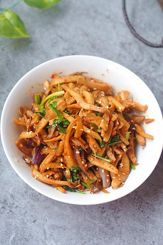 孜然杏鮑菇的做法-家常味炒菜譜