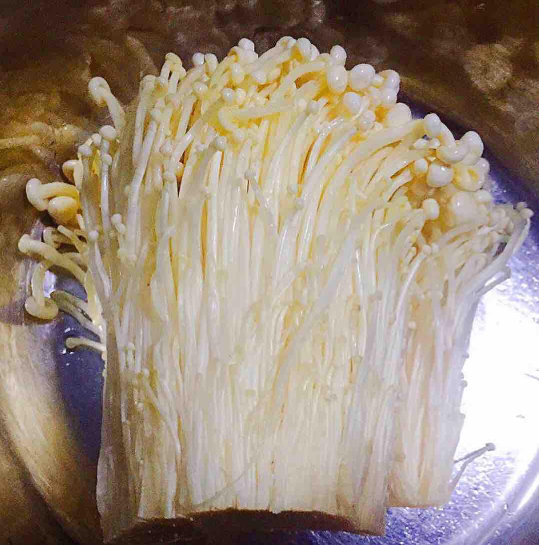 蒜蓉海蝦蒸金針菇的做法-家常味蒸菜譜-易網健康養生網 蒜蓉海蝦蒸金針菇的做法-家常味蒸菜譜