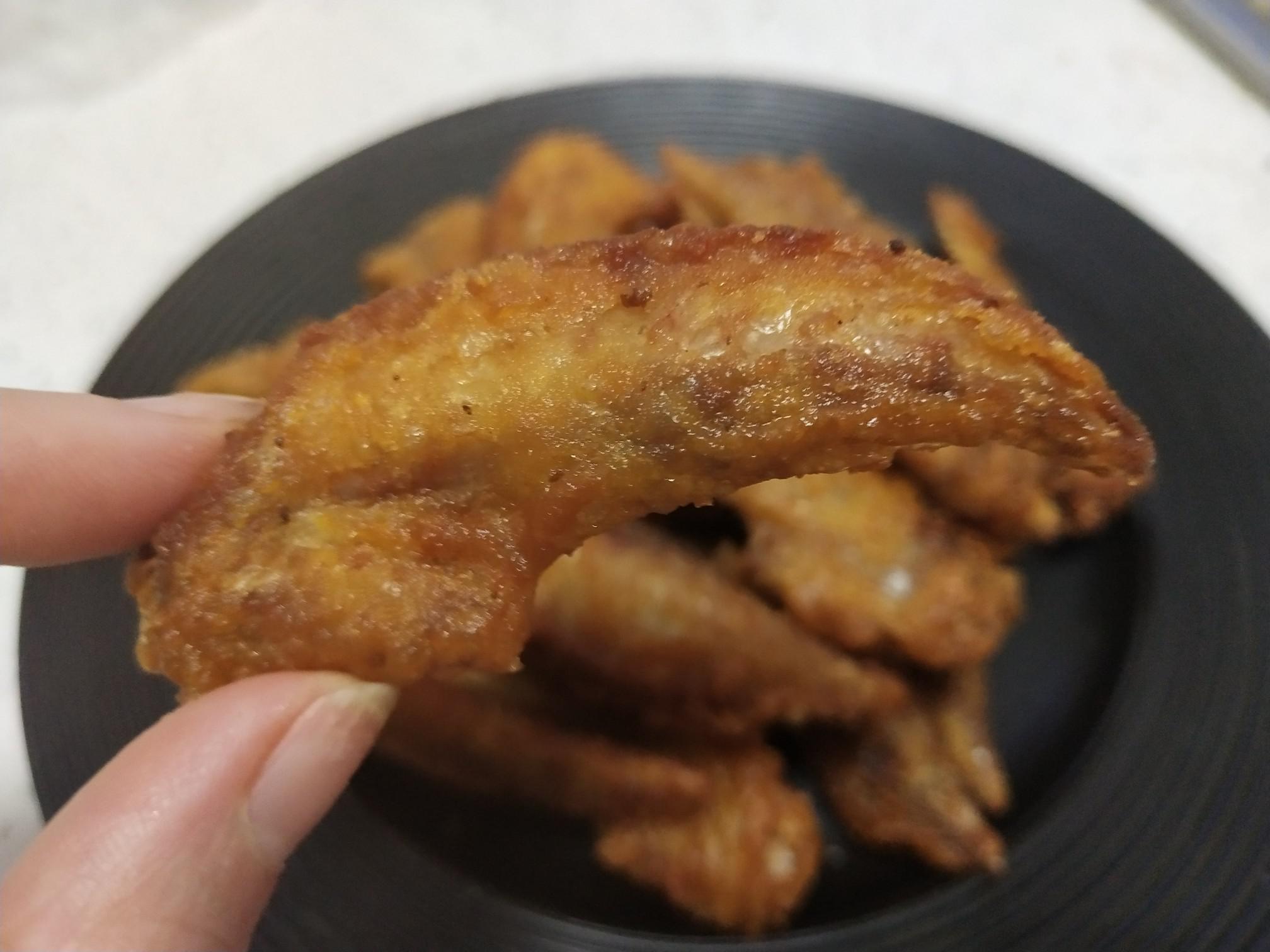 飄香酥炸雞翅尖的做法-家常味炸菜譜