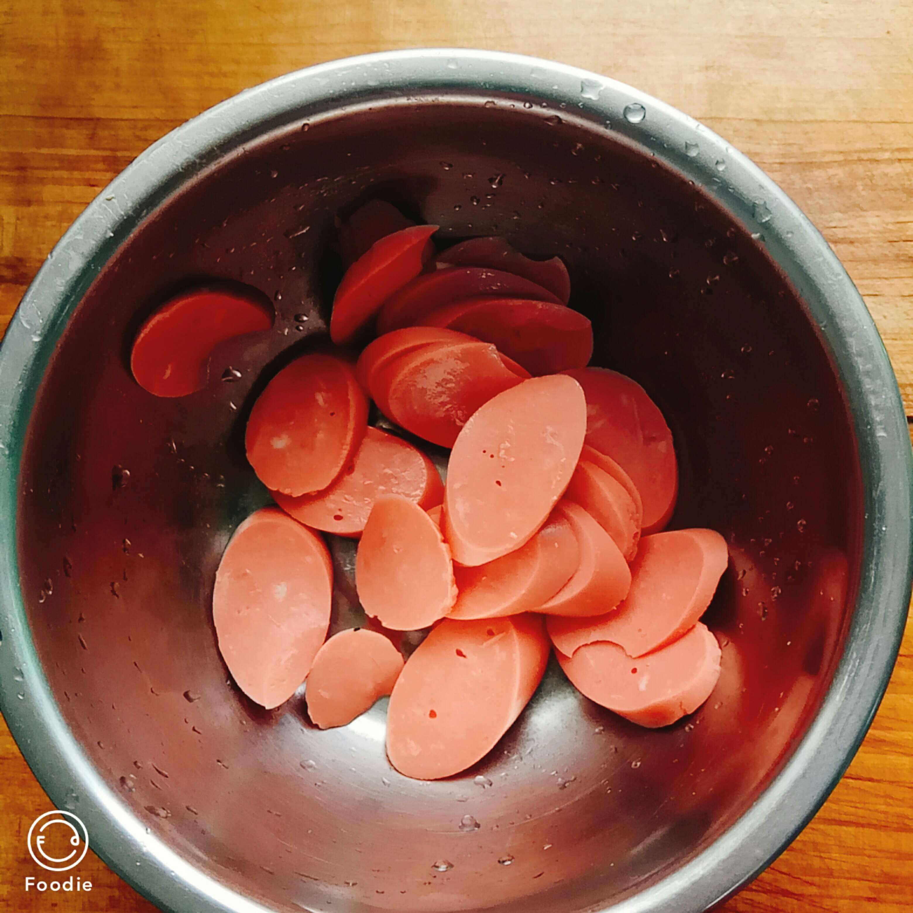 荷蘭豆火腿腸的做法-家常味炒菜譜