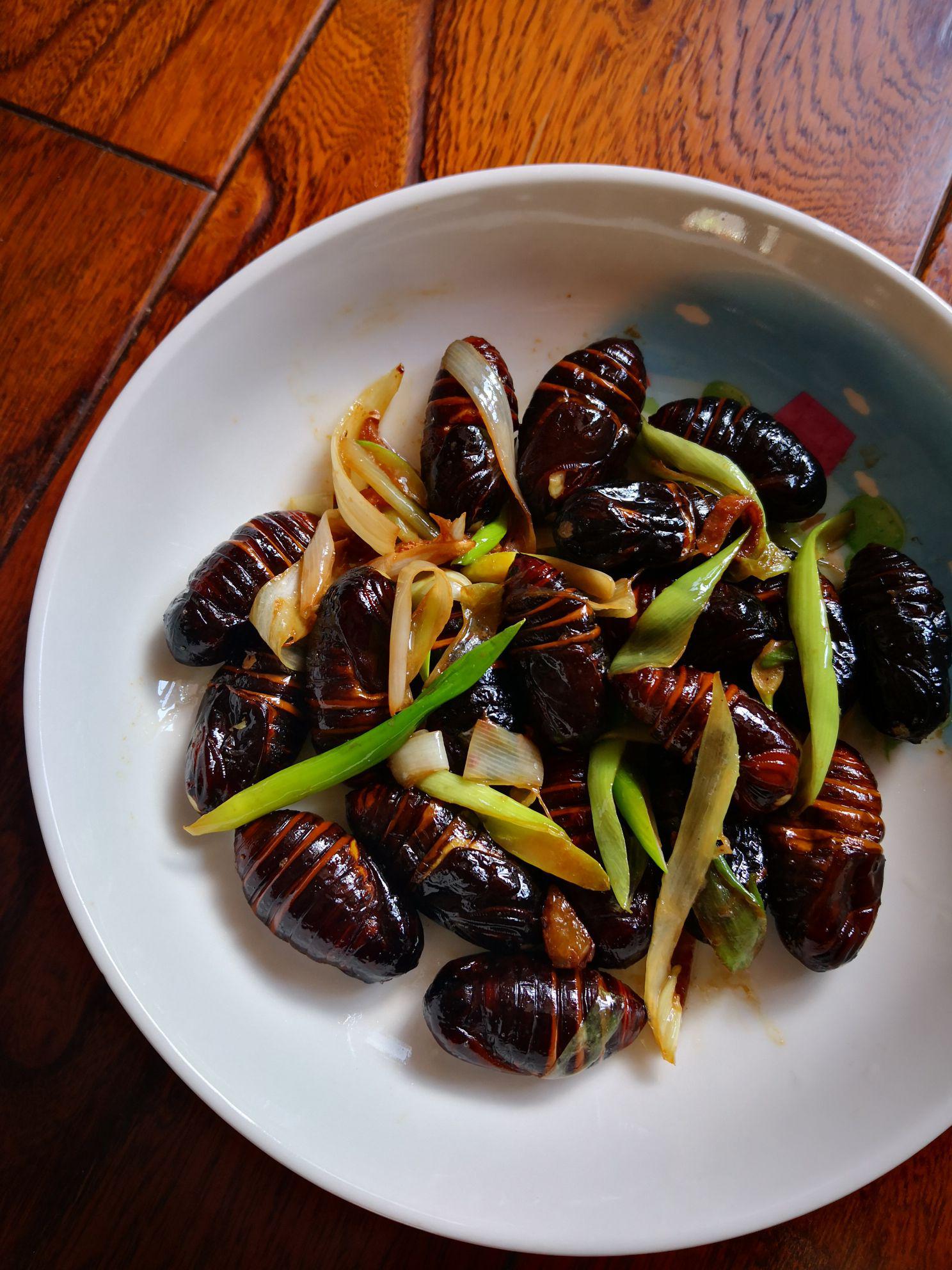 蔥香繭蛹的做法-家常味炒菜譜