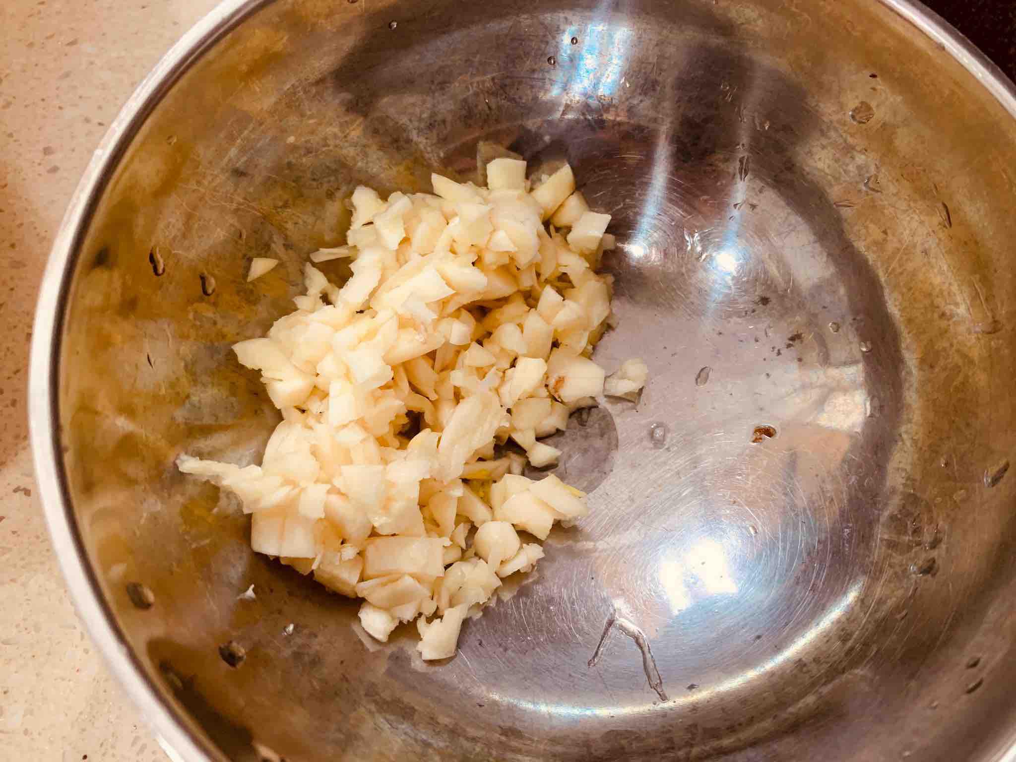 油燜雞的做法-家常味燜菜譜