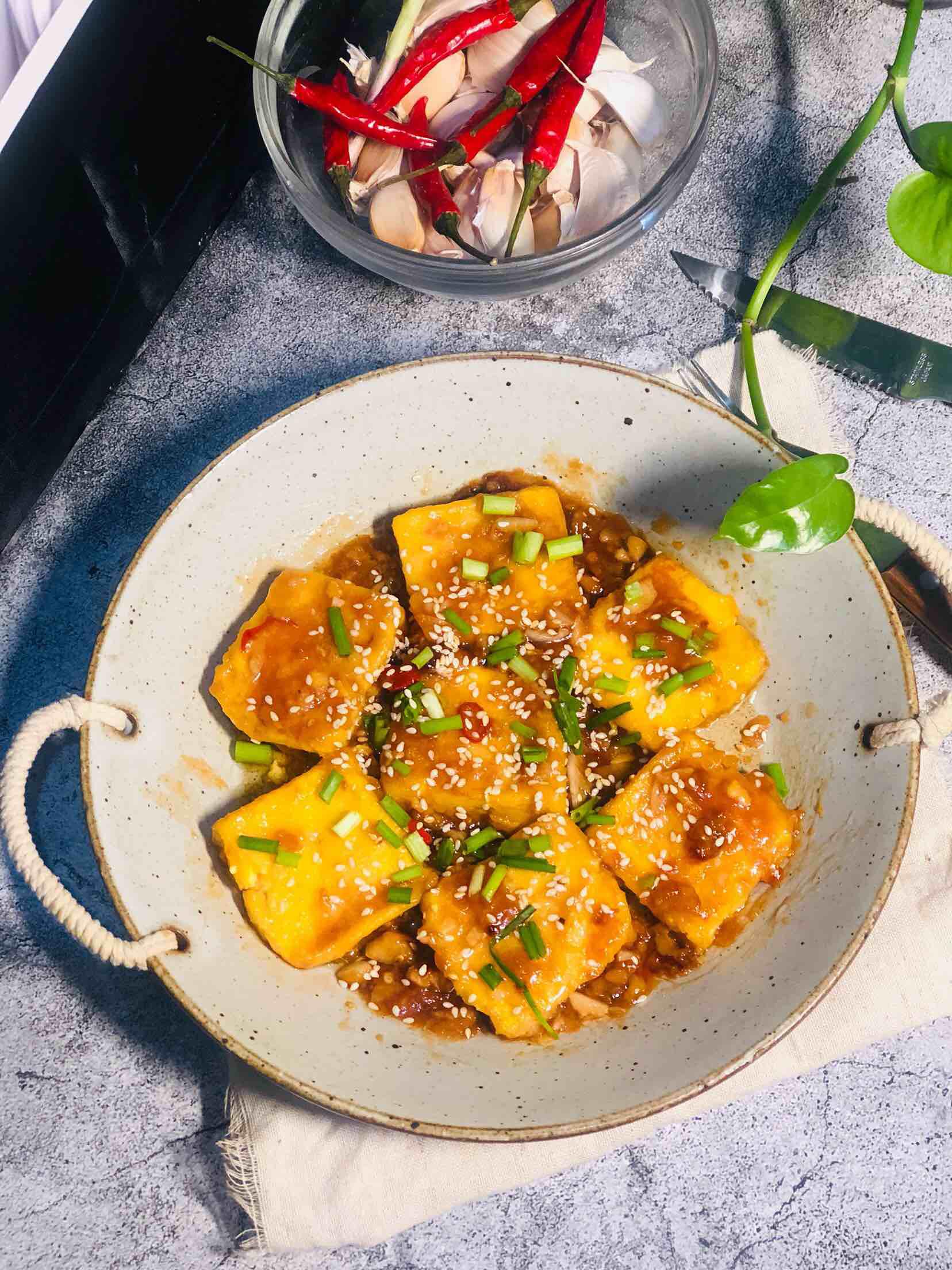 秘制酸酸甜甜的脆皮豆腐的做法-酸甜味燒菜譜