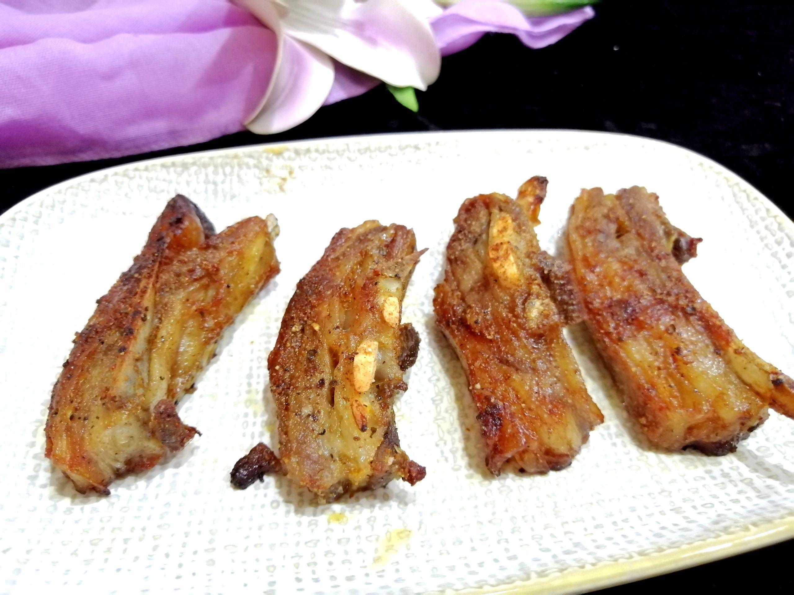 手抓羊排的做法-五香味烤菜譜