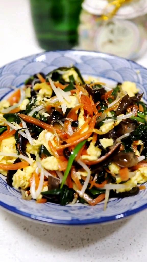 家常炒合菜的做法-咸鮮味炒菜譜