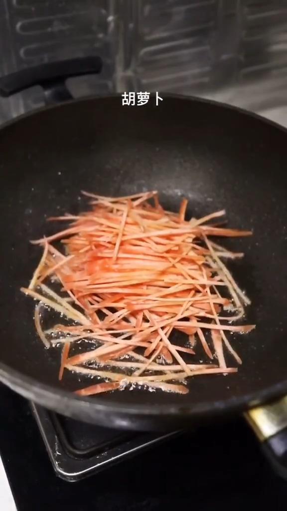 家常炒合菜的做法-咸鮮味炒菜譜