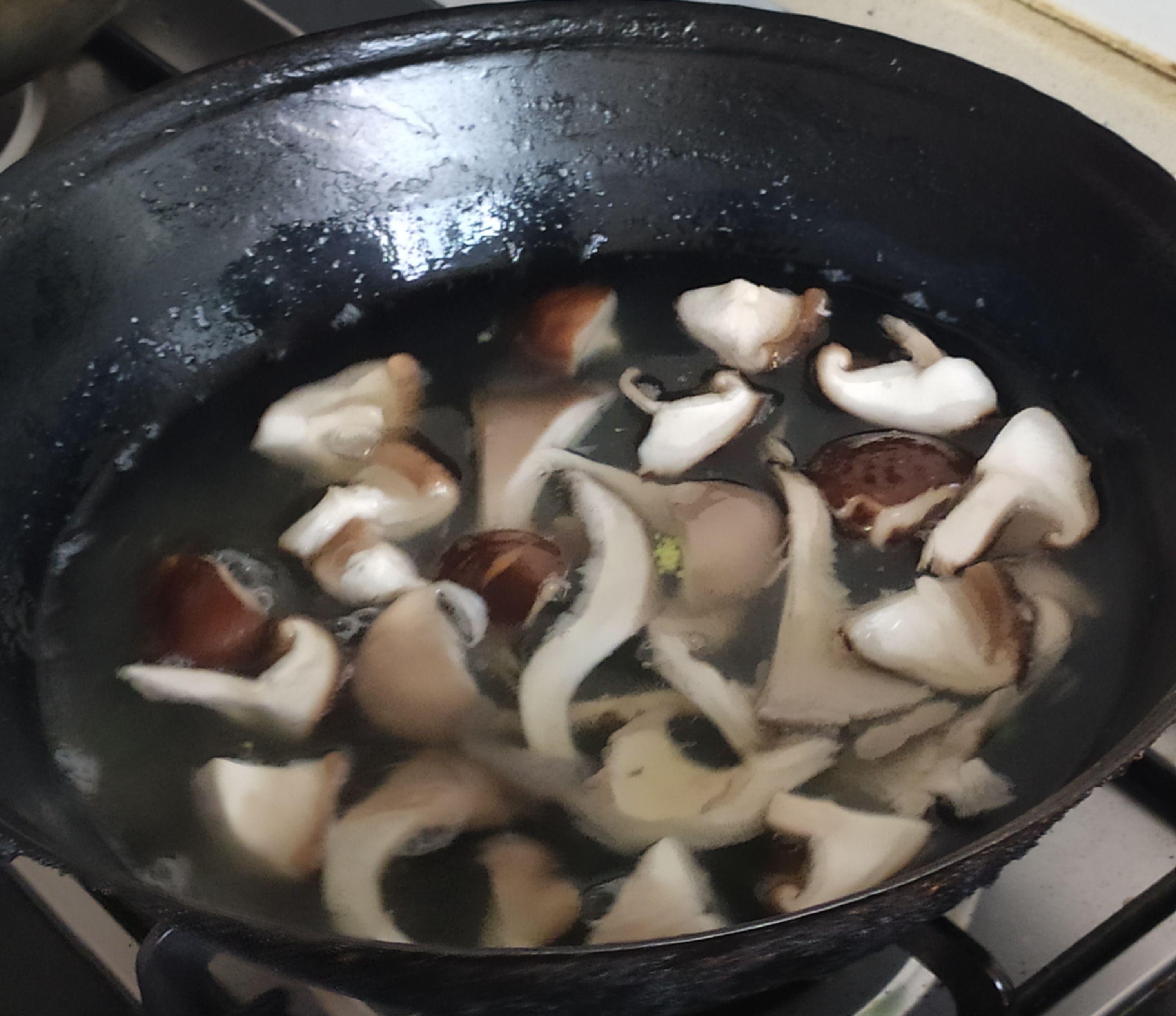 麻辣香鍋的做法-麻辣味煮菜譜