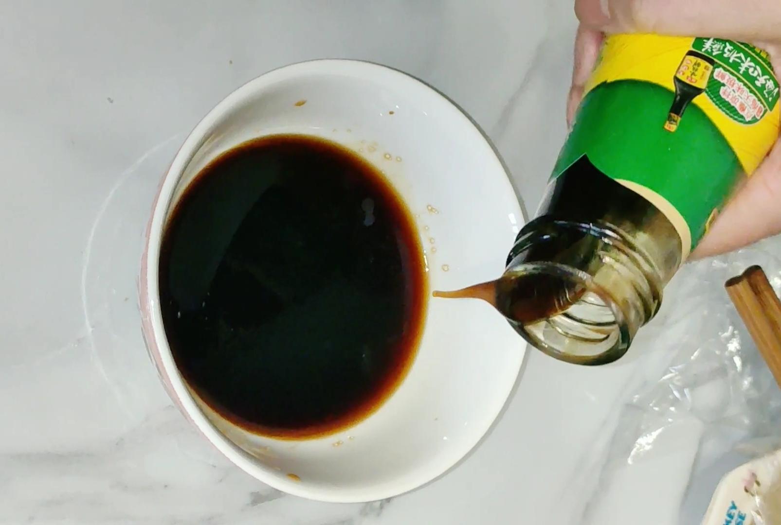 酸辣金針菇的做法-酸辣味蒸菜譜