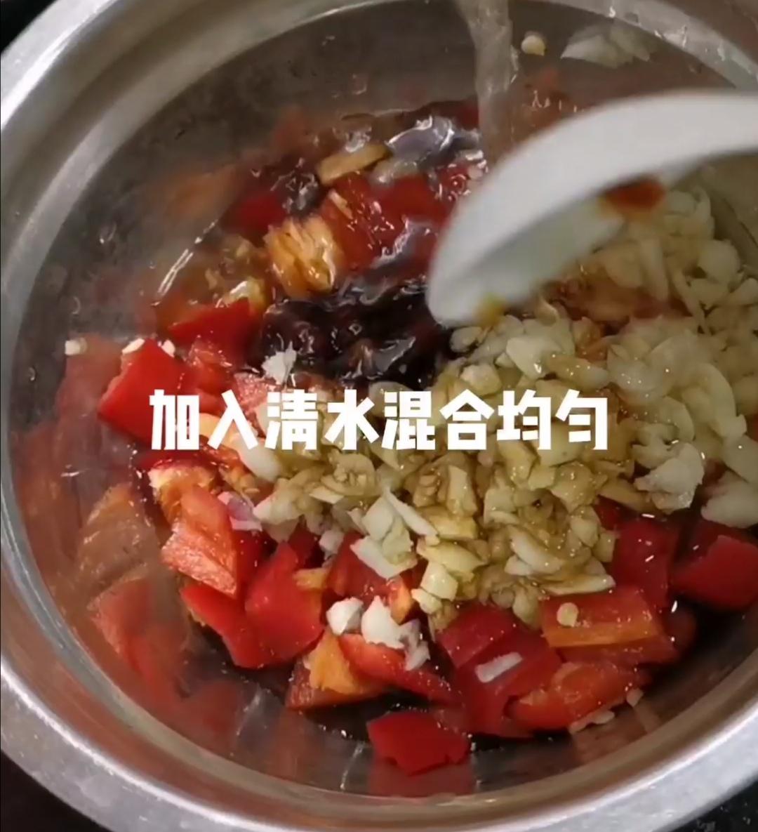 辣椒大蒜茄子的做法-家常味炒菜譜