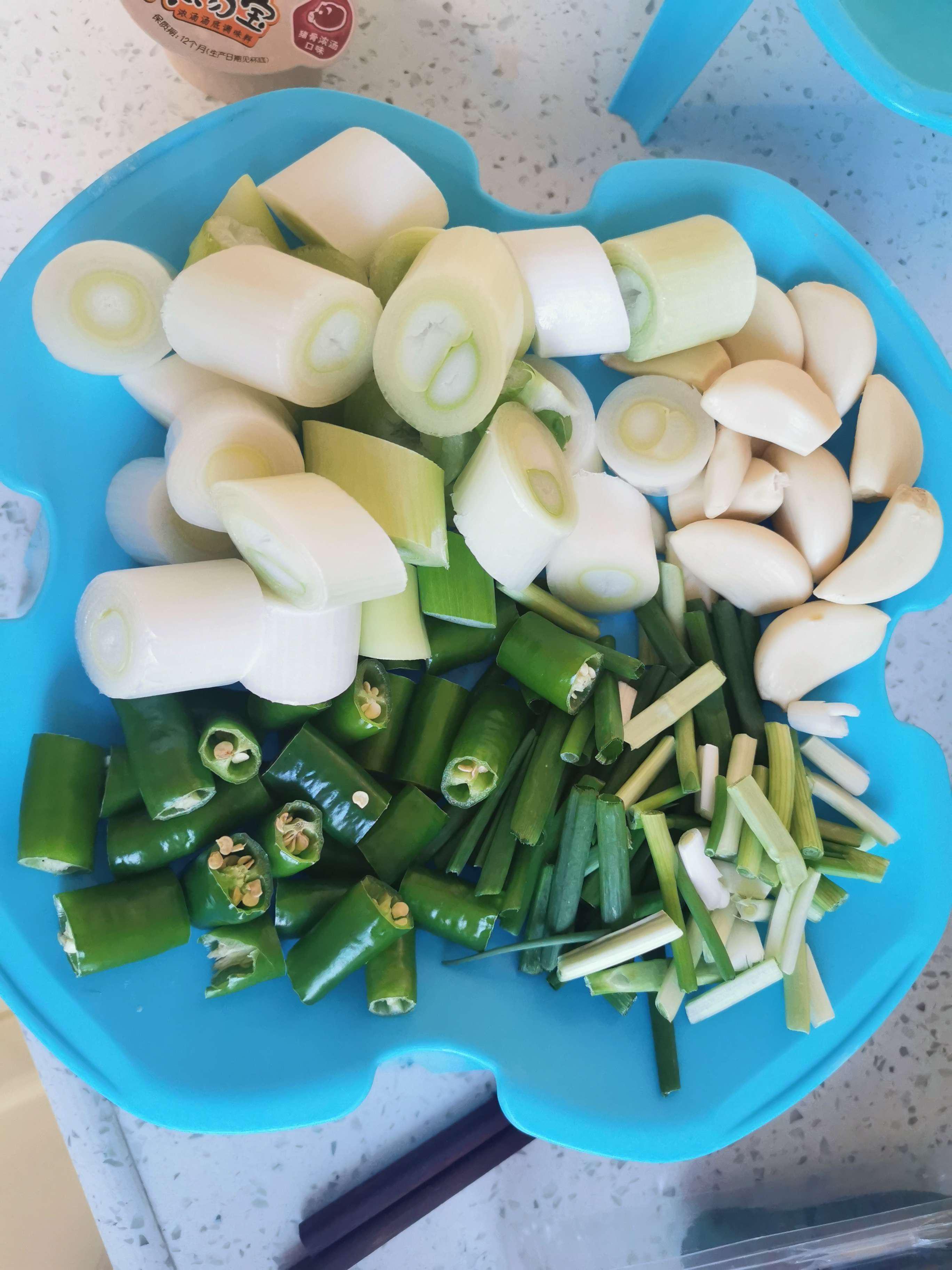 泡椒牛蛙的做法-椒麻味燒菜譜