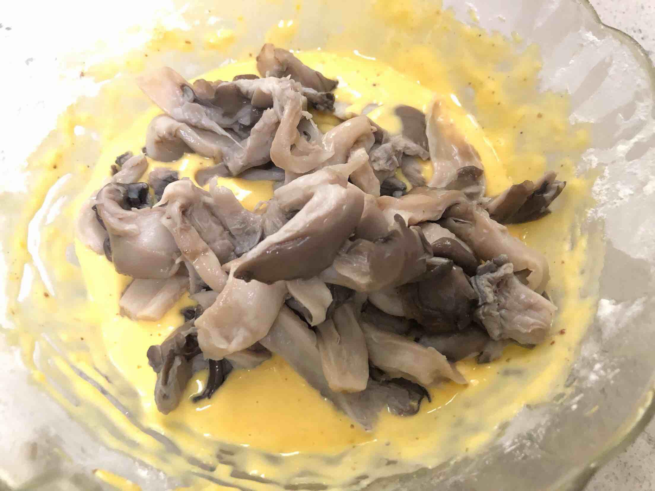 椒鹽平菇的做法-家常味炸菜譜