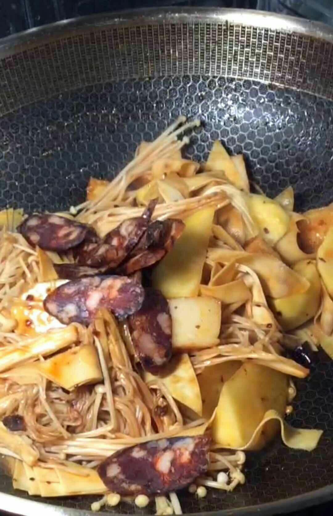 川式亂燉的做法-麻辣味燉菜譜