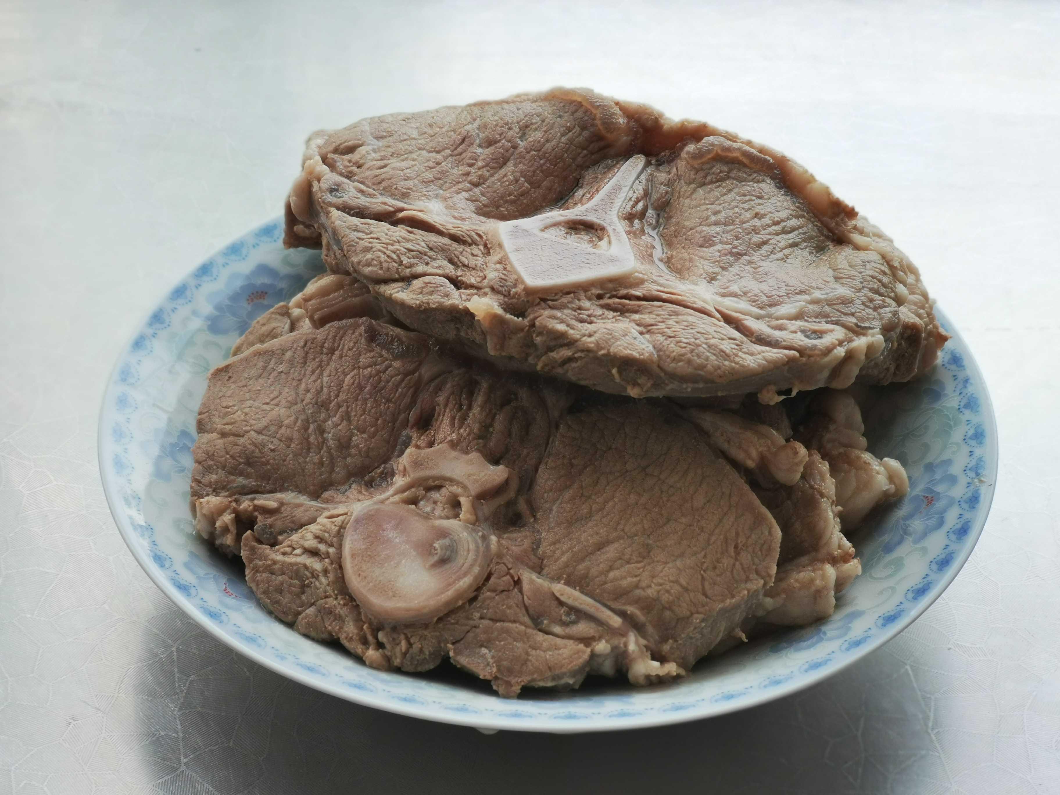 紅燒蝴蝶排的做法-家常味燒菜譜-易網(wǎng)健康養(yǎng)生網(wǎng) 紅燒蝴蝶排的做法-家常味燒菜譜