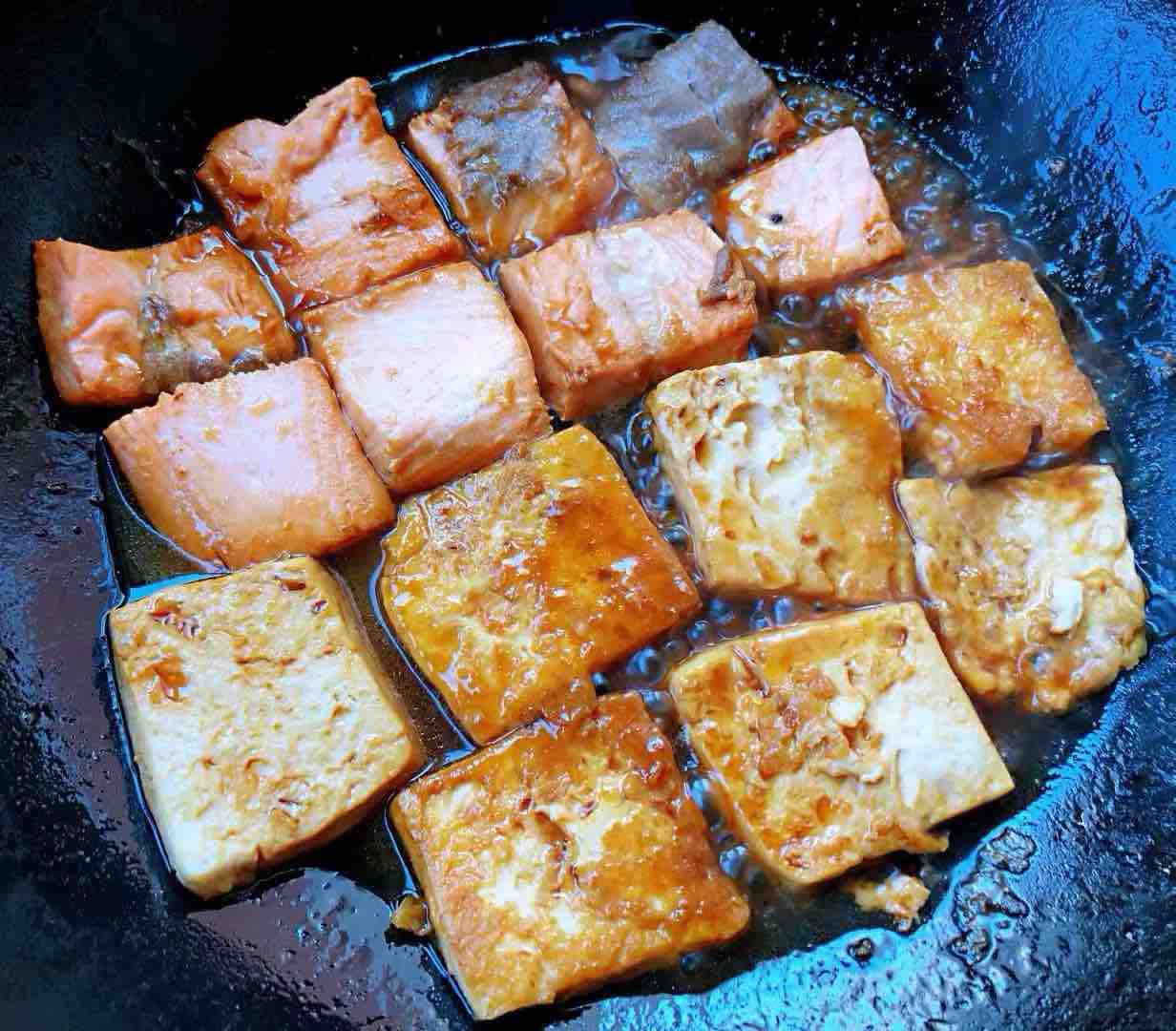 照燒三文魚煎豆腐的做法-家常味煎菜譜-易網健康養生網 照燒三文魚煎豆腐的做法-家常味煎菜譜
