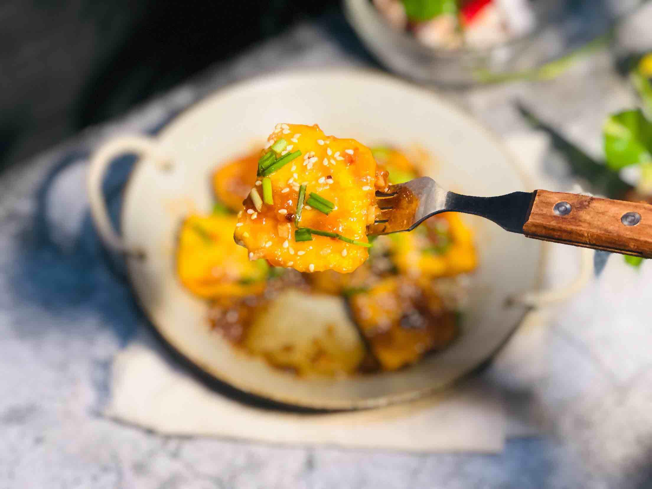 酸甜的脆皮豆腐的做法-酸甜味燒菜譜