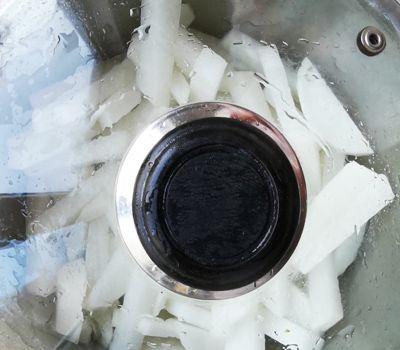 春天里要做好看的泡菜—胭脂蘿卜的做法-酸甜味腌菜譜-易網健康養生網 春天里要做好看的泡菜—胭脂蘿卜的做法-酸甜味腌菜譜