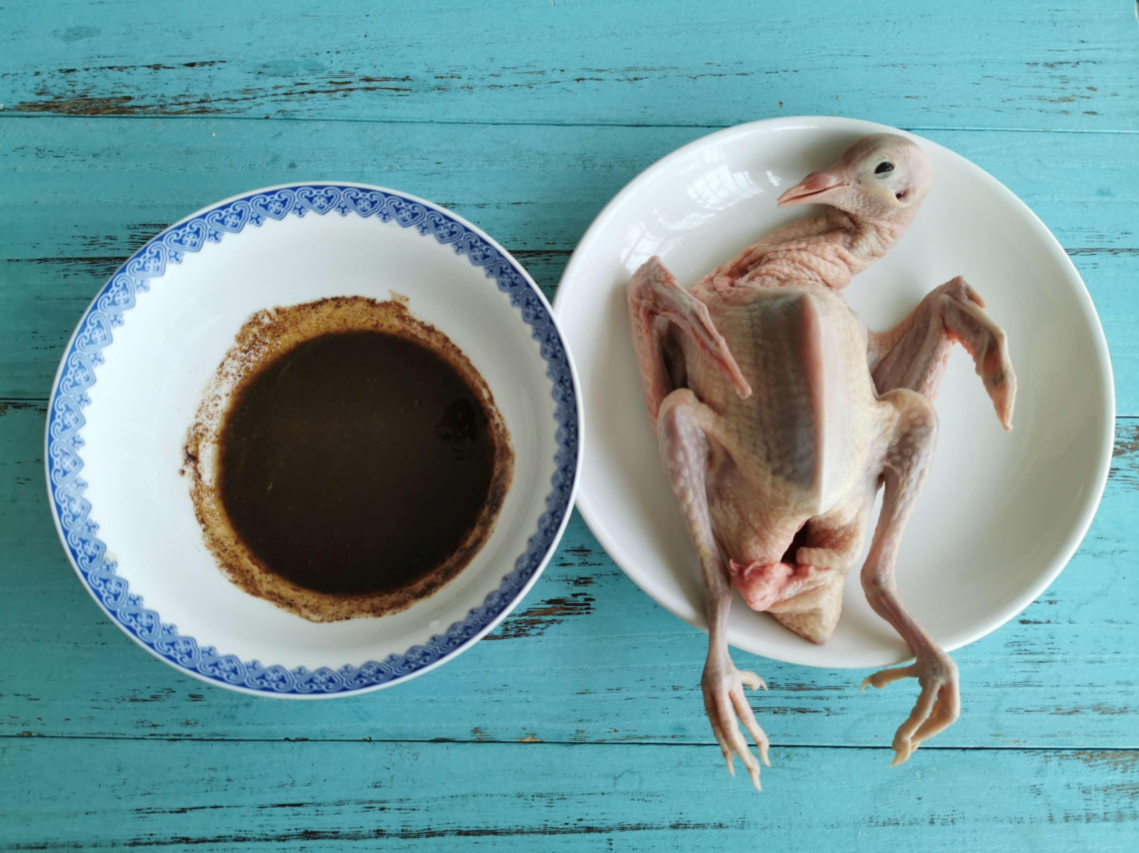 不用烤箱也能烤乳鴿的做法-咸鮮味烤菜譜