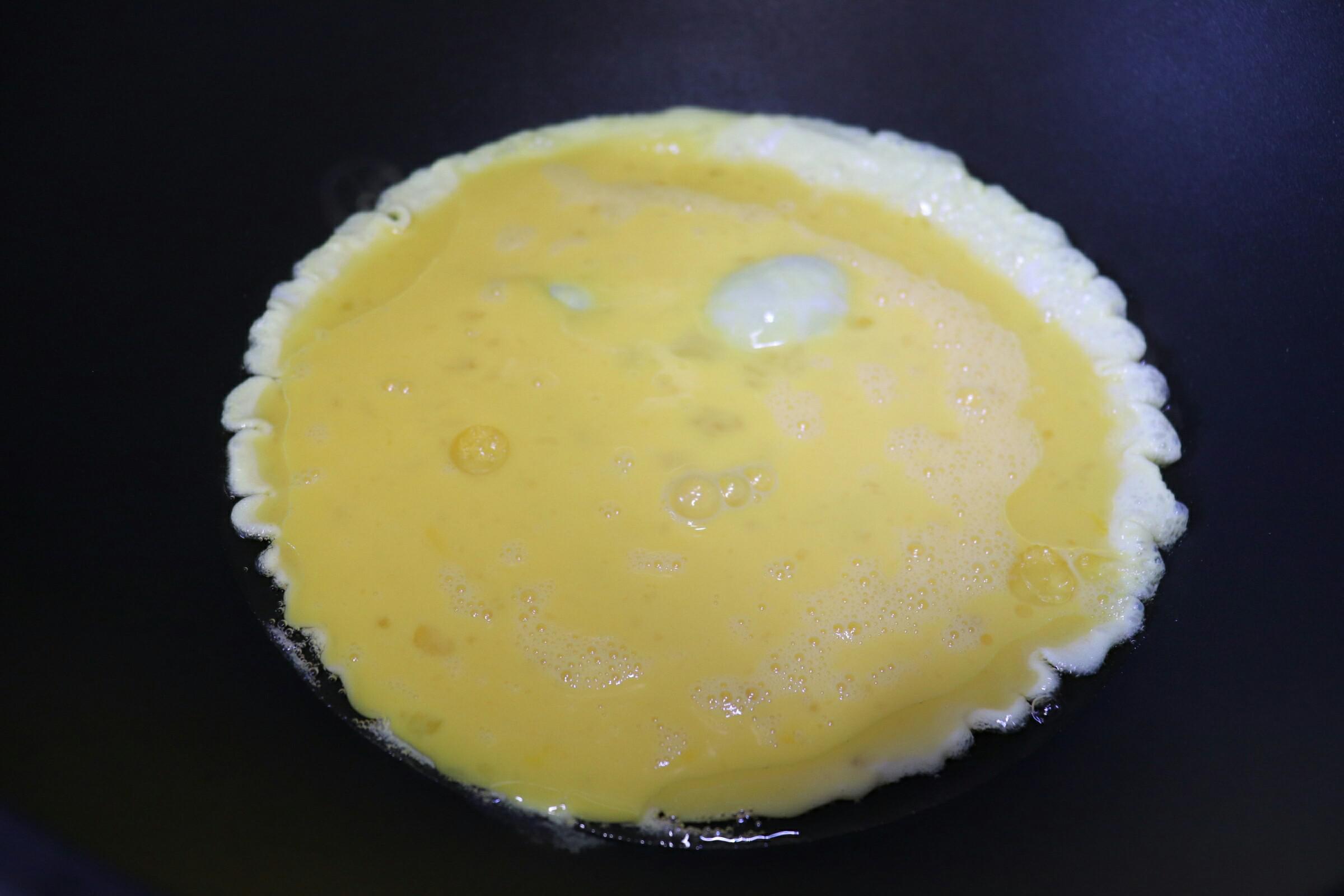 大蔥炒蛋的做法-醬香味炒菜譜