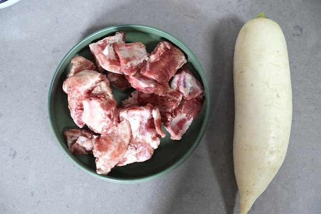 排骨燉蘿卜的做法-咸鮮味燉菜譜-易網<a href=http://m.henggaotouzi.com/ target=_blank class=infotextkey>健康養生</a>網 排骨燉蘿卜的做法-咸鮮味燉菜譜