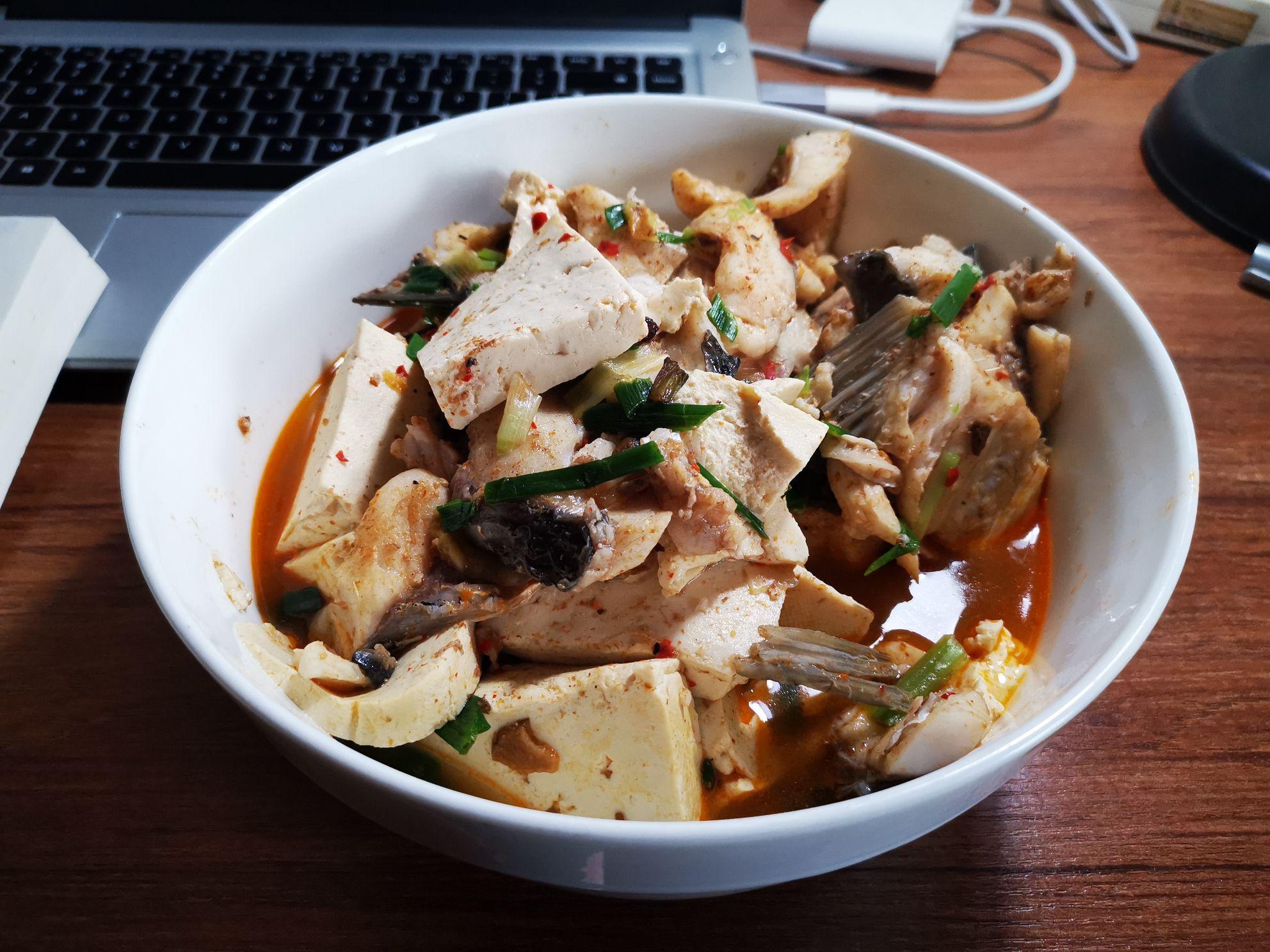 家常豆腐魚的做法-家常味煮菜譜-易網健康養生網 家常豆腐魚的做法-家常味煮菜譜