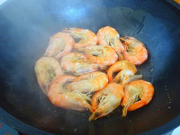 糖醋燜蝦的做法-酸甜味燜菜譜